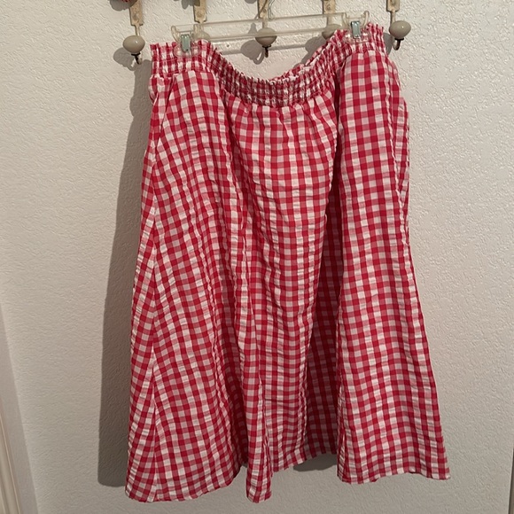 Dress - Picture 3 of 4